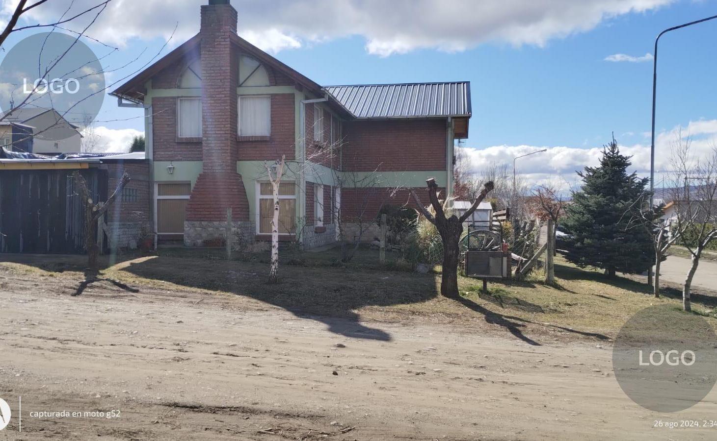 Foto de En Venta o Permuta | Casa de 4 Dormitorios | Junín de los Andes, imagen 4