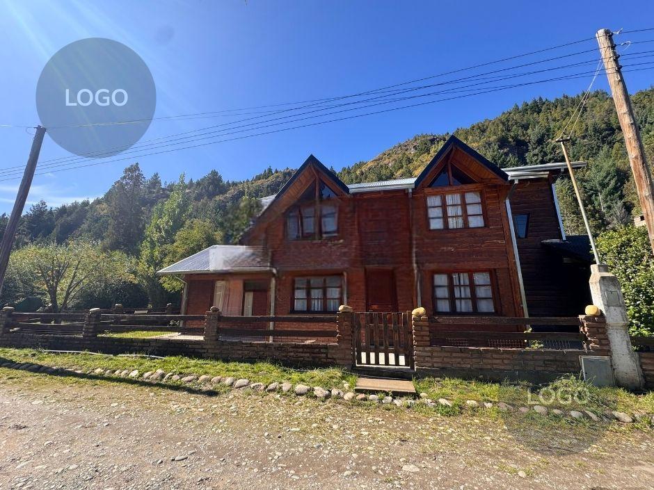 Foto de En Venta | Cabaña de 3 Dormitorios | Amoblada | Lago Puelo | Chubut, imagen 2