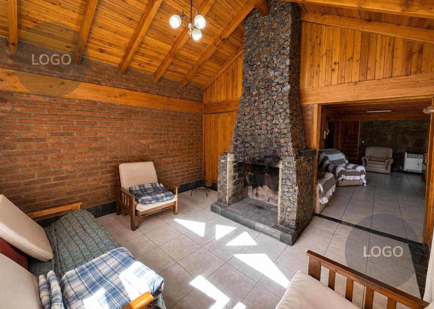 Foto de En Venta | Cabaña de 3 Dormitorios | Amoblada | Lago Puelo | Chubut, imagen 3