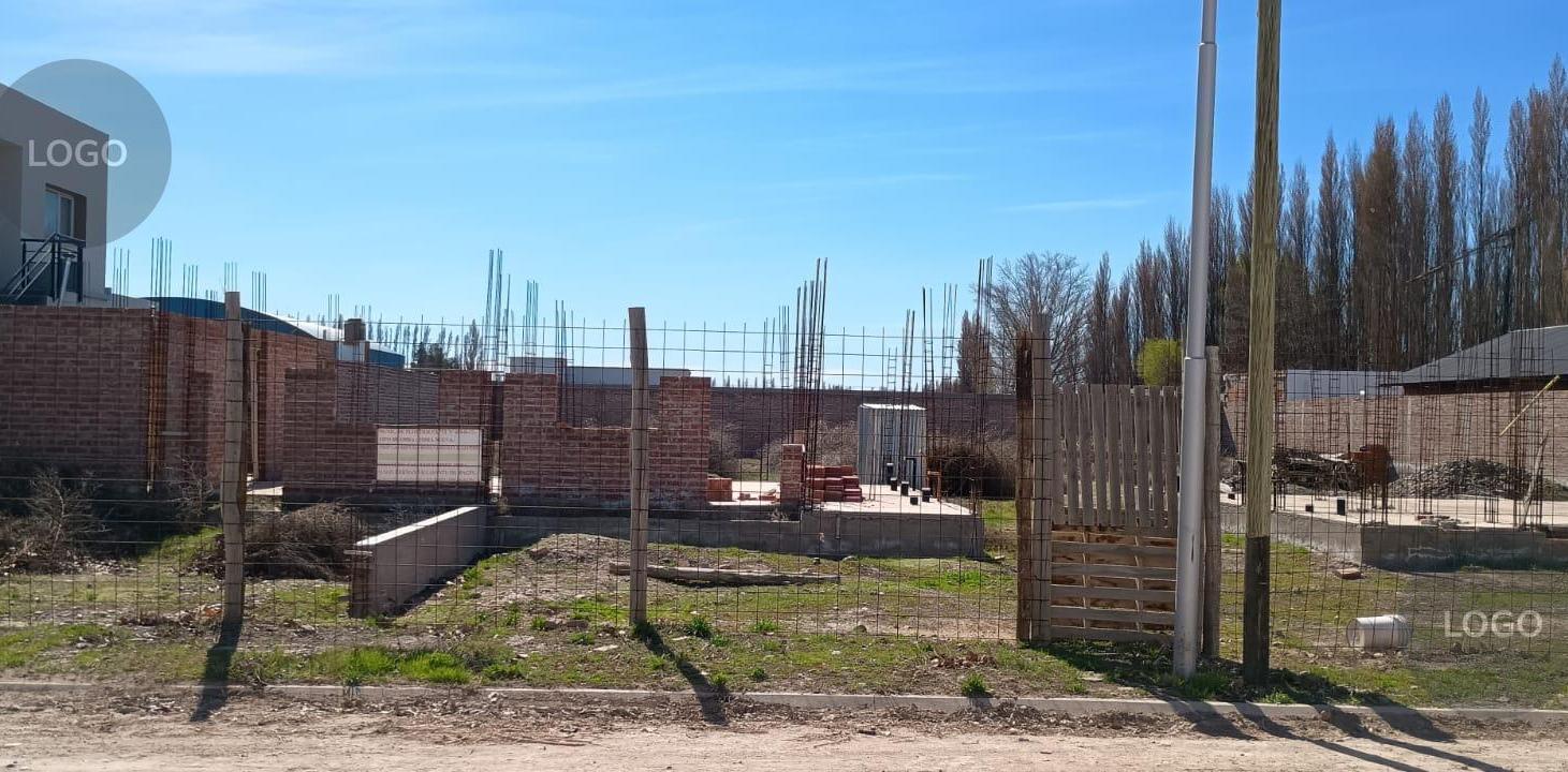 Foto de En Venta | Terreno de 675 m² con Avance de Obra | B° El Floreal (Zona, imagen 1