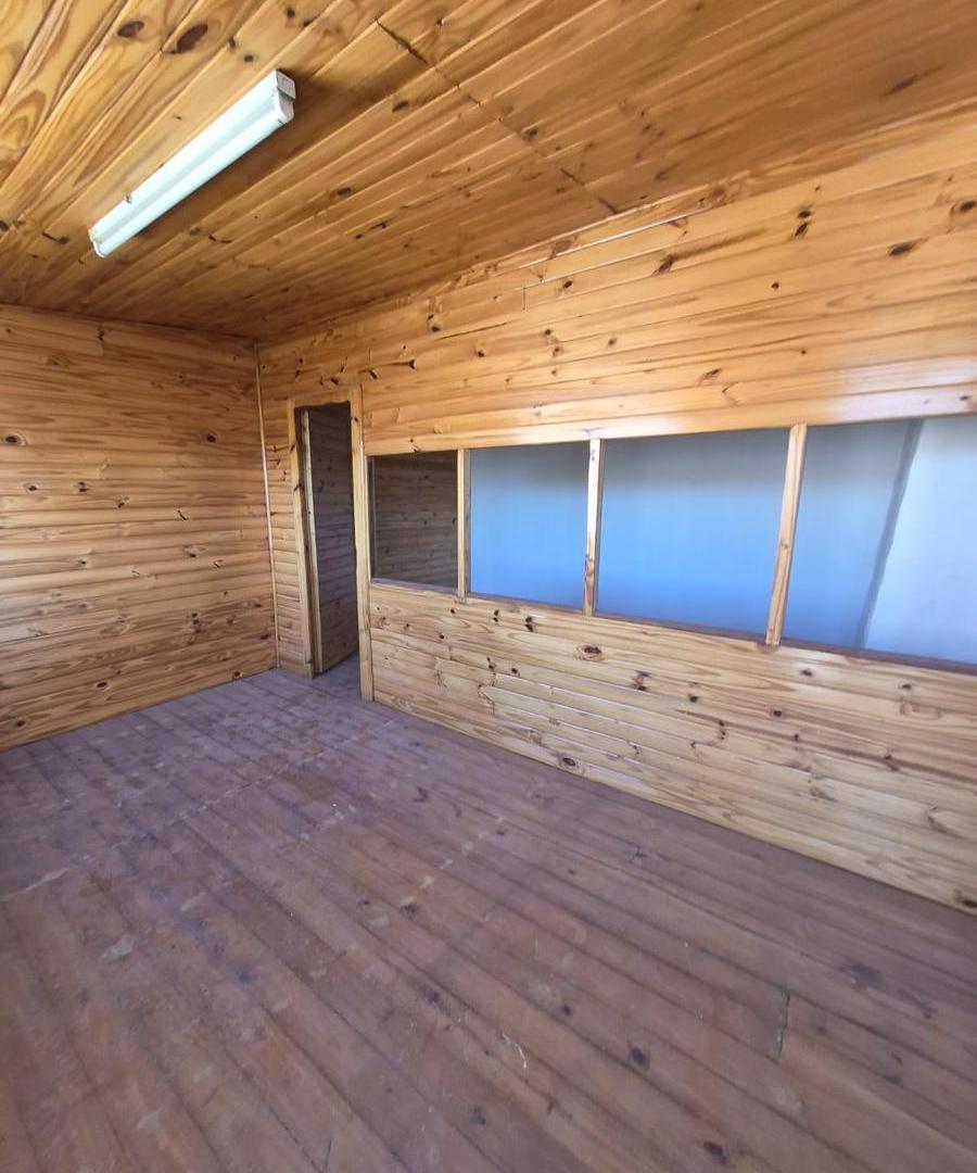 Foto de En Venta | Casa de 3 Dormitorios + Departamento | Fernández Oro, imagen 4