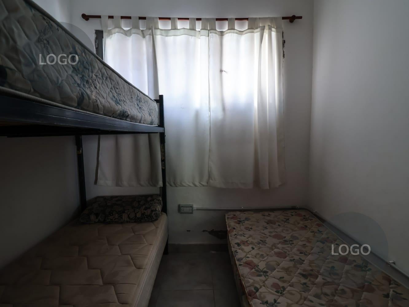 Foto de En Venta | Casa de 2 Dormitorios con Piscina – Lago Pellegrini, imagen 5