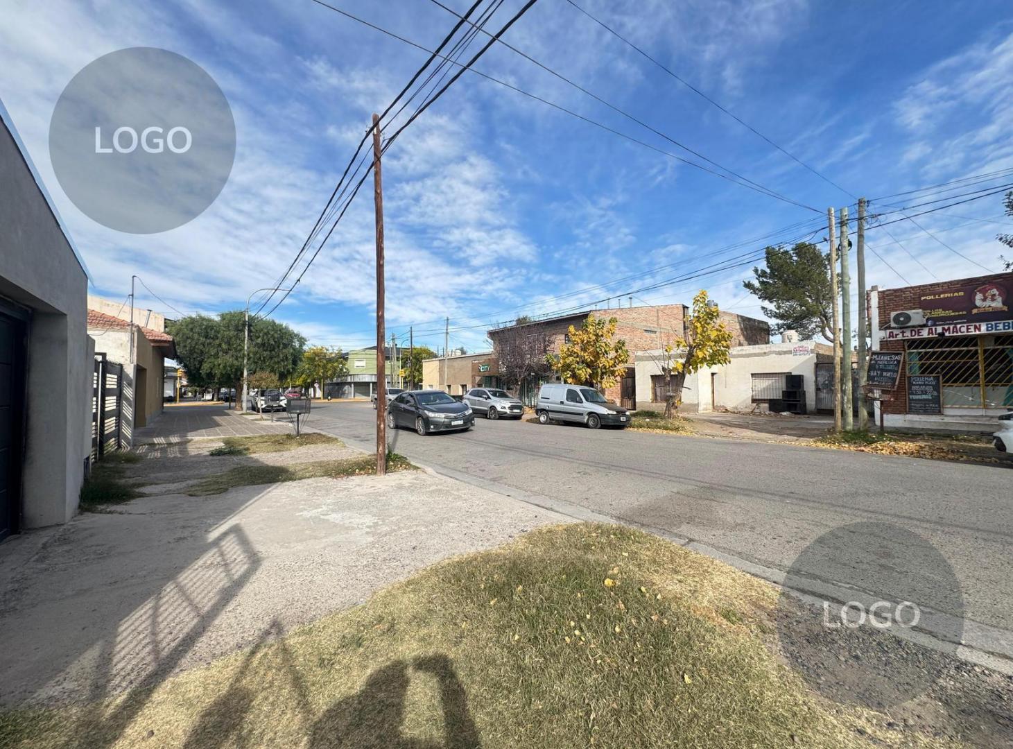 Foto de En Venta | Terreno Apto Desarrollo + Casa | Centro – Plottier, imagen 1