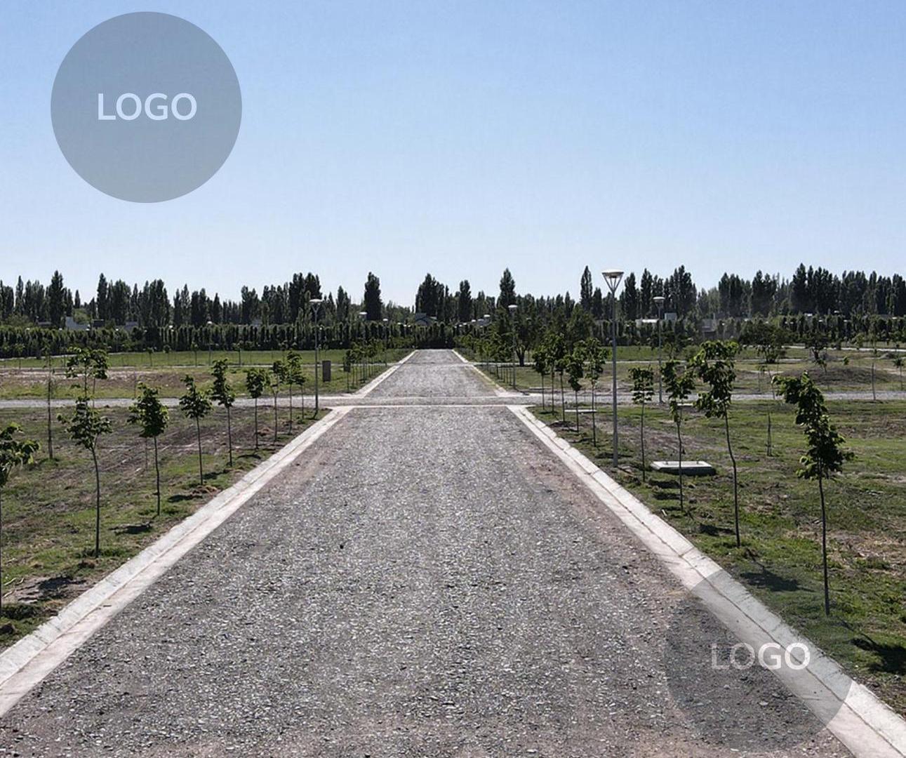Foto de En Venta | Lote de 816m2 | B° El Lupular | Plottier, imagen 1