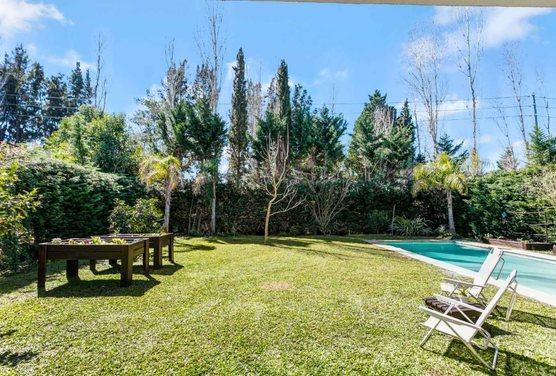 Foto de VENTA DE CASA 5 AMBIENTES CON PILETA EN SAINT MATTHEWS PILAR, imagen 3