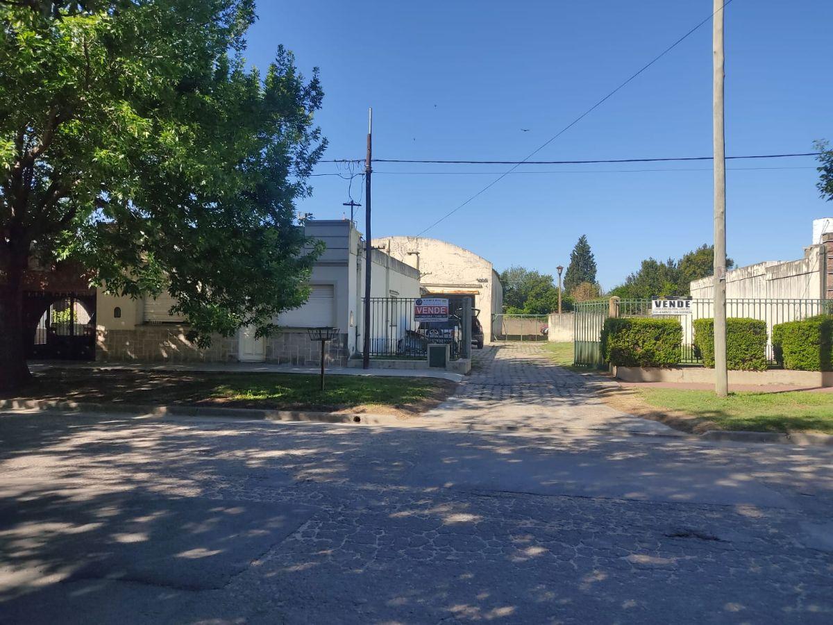 Foto de EN VENTA PROPIEDAD EN BANDA NORTE: TERRENO DE 1350 m2 + CASA + GALPÓN, imagen 1
