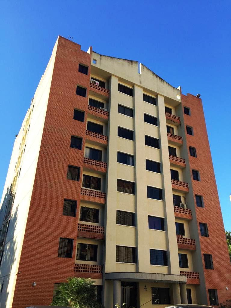 A dos cuadras de cañada! Departamentos en obra .