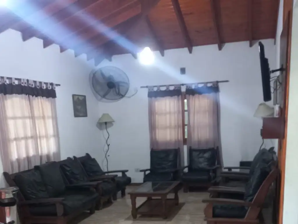 Foto de CASA QUINTA. 3 dorm, 2 baños, pileta. Ideal para vivienda, uso, imagen 3