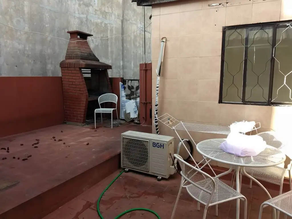 Foto de PH SIN EXPENSAS 3 Ambientes con patio y terraza, imagen 2
