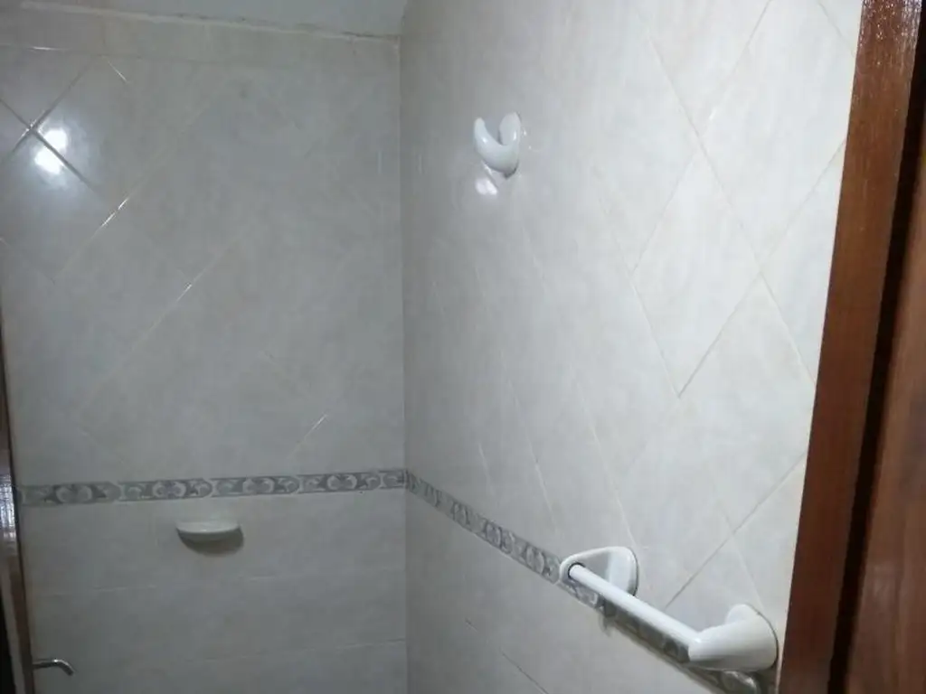 Foto de Chalet 4 amb con garage y Dto 3 amb. con amplio parque., imagen 5