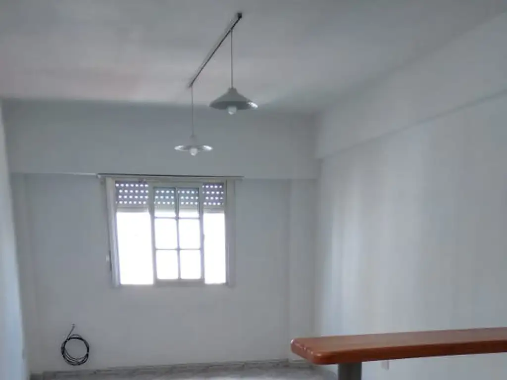 Foto de MONOAMBIENTE APTO PROFESIONAL RAMOS SUR CENTRICO, imagen 3