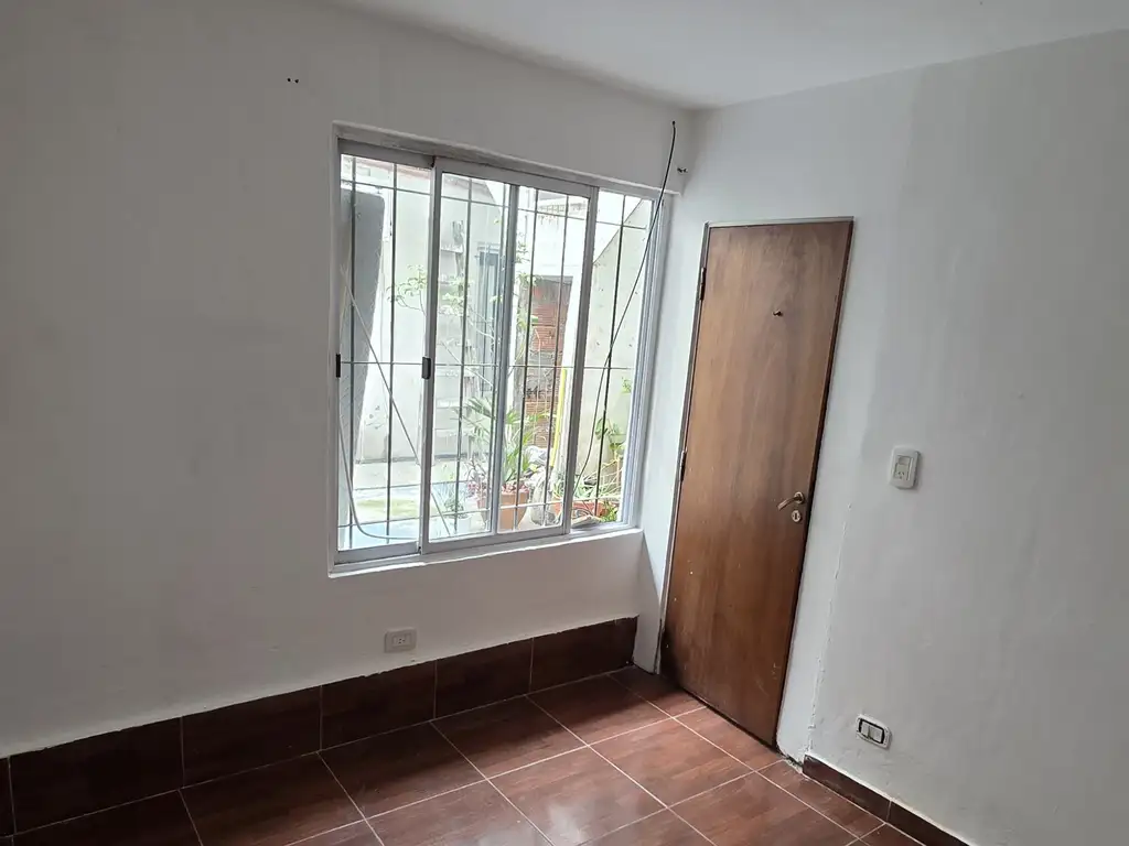 Foto de EXCELENTE PH 2 AMBIENTES SIN EXPENSAS, imagen 5