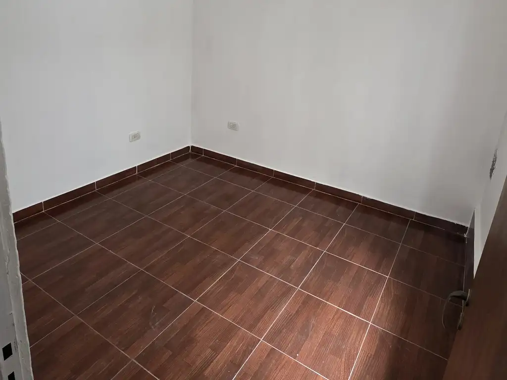 Foto de EXCELENTE PH 2 AMBIENTES SIN EXPENSAS, imagen 3