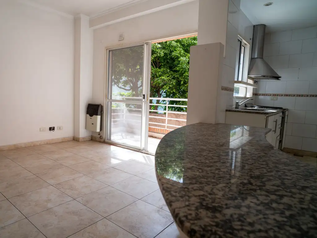 Foto de 2 AMB SEMIPISO DE 60MTS CON BALCON, A METROS DE CUENCA, imagen 5