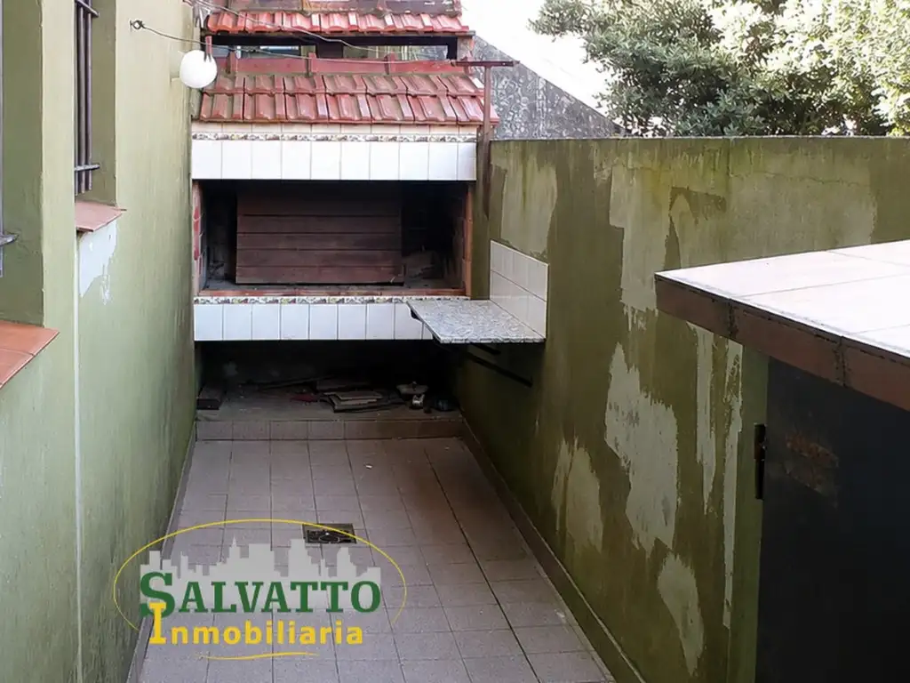 Foto de Dúplex 4 ambientes con garage y terraza en barrio Faro, imagen 3