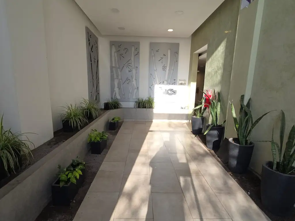 Foto de Departamento amplio, dos ambientes y vista panorámica, imagen 3