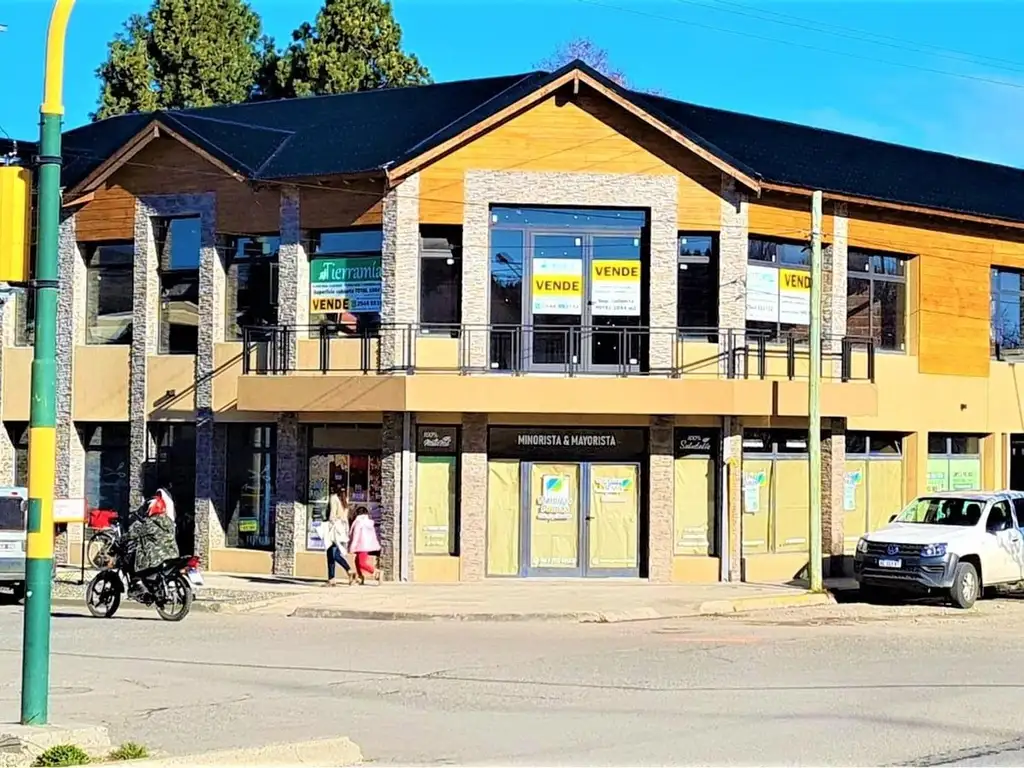 Foto de Edificio en VENTA - La mejor ubicación en Junín de los Andes, imagen 1