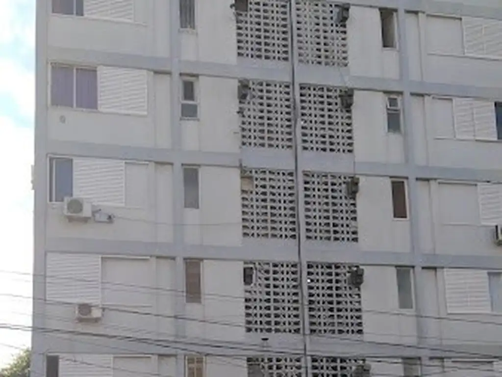 Foto de Cochera Cubierta con acceso independiente en excelente ubicacion, imagen 2