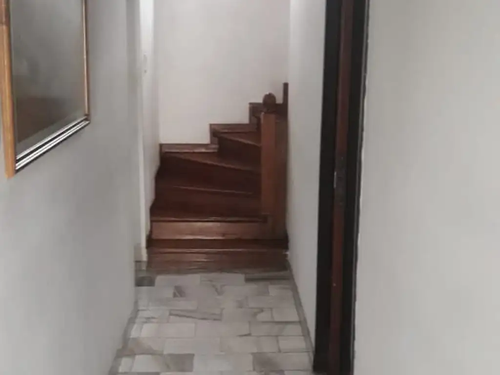 Foto de EN VENTA HERMOSA CASA-3 DORMITORIOS-TERRAZA-LAVADERO-GARAJE, imagen 1