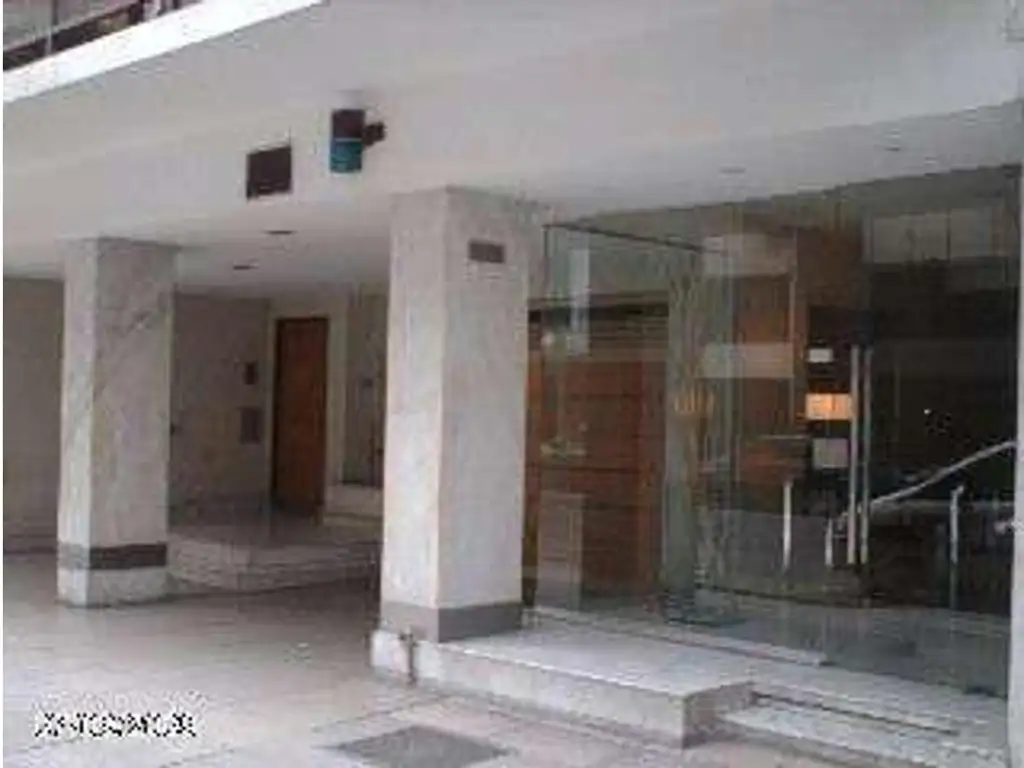 Foto de Piso 4 amb con dependencia cochera y baulera a Mts. de Avda., imagen 1