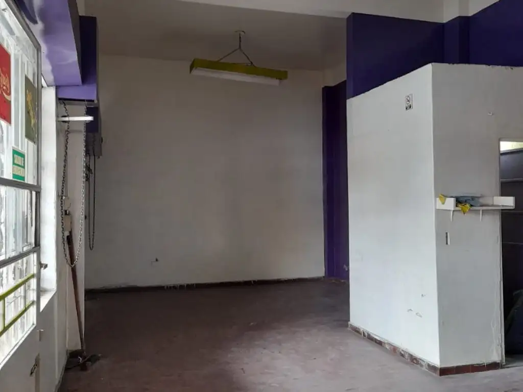 Foto de LOCAL EN aALQUILER 40 M2 .CERCA DE LA PLAZA DE VILLA PARQUE, imagen 3