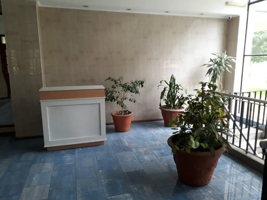 Foto de Venta Dpto 2 ambientes. Av Directorio (U$S82,000), imagen 2