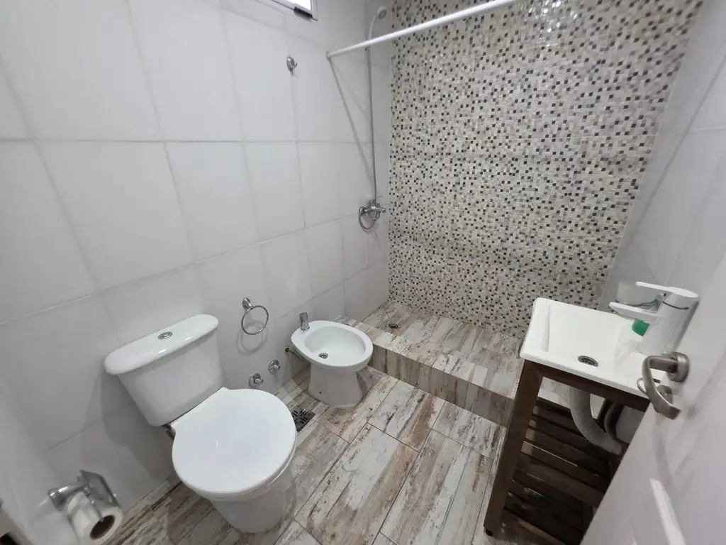 Foto de Excelente Depto 2 AMB SIN EXPENSAS - VILLA BALLESTER, imagen 5