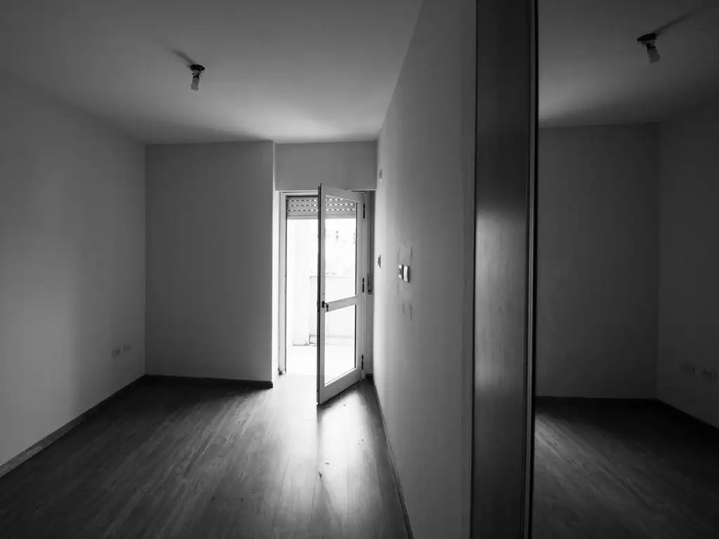 Foto de Departamento de dos dormitorios Cerrito 1668, imagen 5