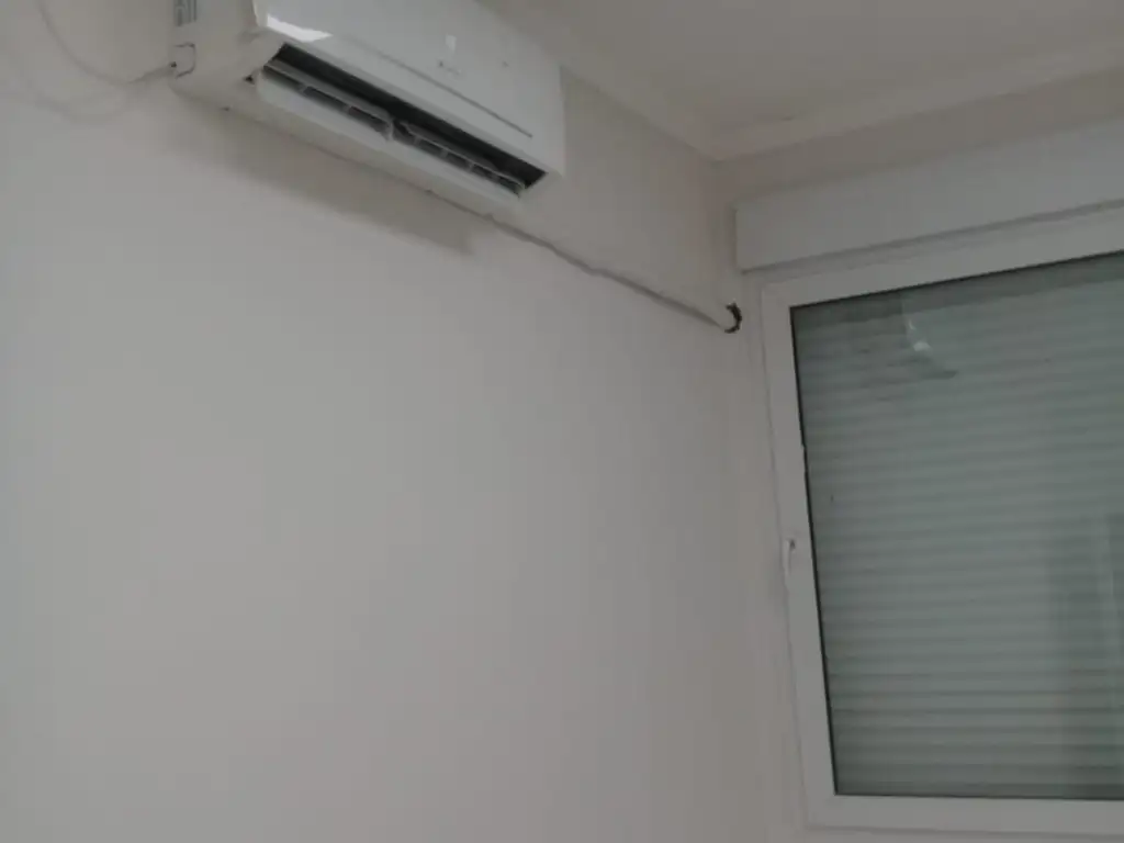 Foto de OFICINAS 1° PISO RAMON FRANCO AL 6300 WILDE., imagen 5