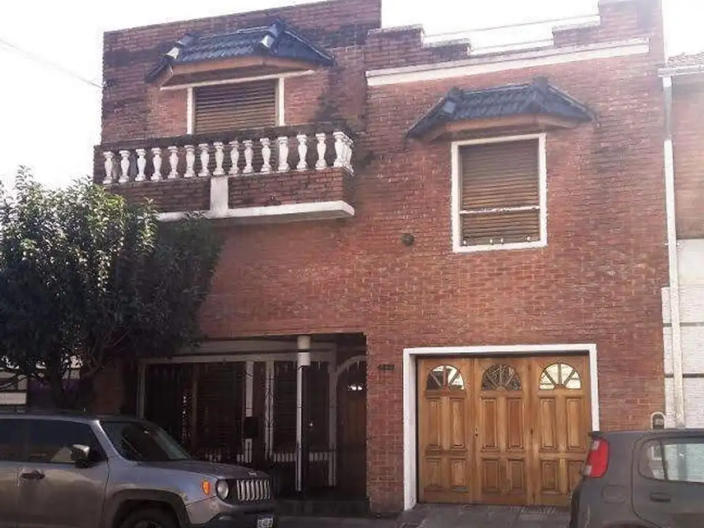 Foto de Venta Mataderos Casa 4 Amb c/cochera, imagen 5