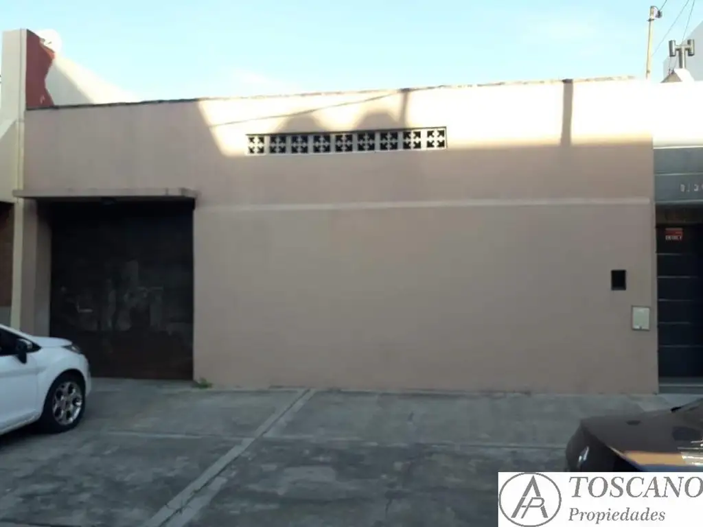 Foto de venta galpon en villa lugano, imagen 3