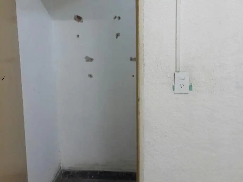 Foto de Local en alquiler, Villa Morra, a media cuadra de Ruta 8, imagen 4
