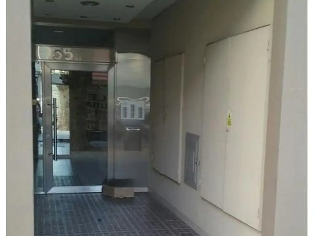 Foto de EXCELENTE MONOAMBIENTE A ESTRENAR EN LINIERS. EN POLA 26 , A METROS DE, imagen 1