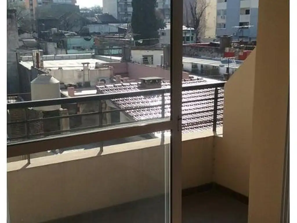 Foto de EXCELENTE MONOAMBIENTE A ESTRENAR EN LINIERS. EN POLA 26 , A METROS DE, imagen 3