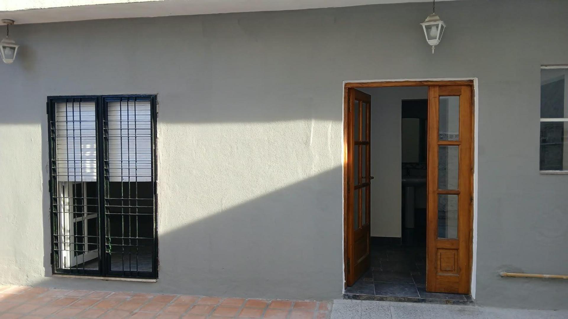 Foto de GRAN P. H AL CONTRAFRENTE EN VILLA SARMIENTO. ALQUILER, imagen 5