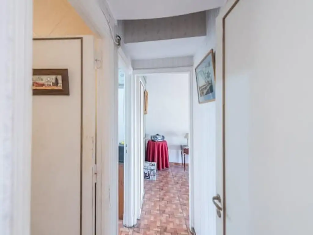 Foto de OPORTUNIDAD !!! Depto de 3 ambientes, con balcon, imagen 4