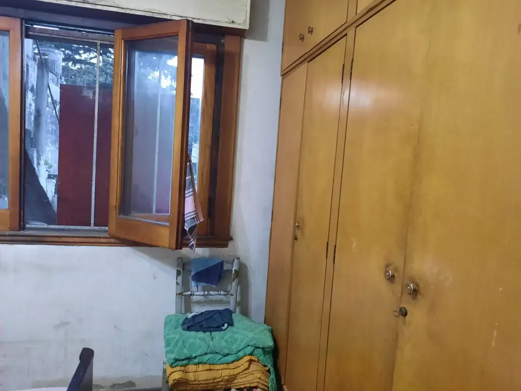 Foto de Amplio lote de 8.66x48 mts con vivienda de 4 ambientes., imagen 5