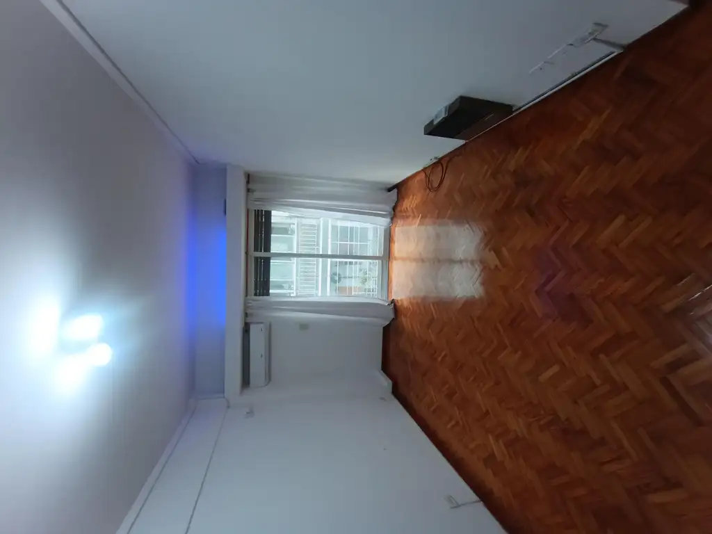 Foto de EXCELENTE Y COMODO DEPARTAMENTO EN ALQUILER 2 AMB A METROS AV RIVADAVIA, imagen 2