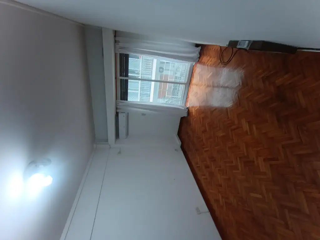 Foto de EXCELENTE Y COMODO DEPARTAMENTO EN ALQUILER 2 AMB A METROS AV RIVADAVIA, imagen 3