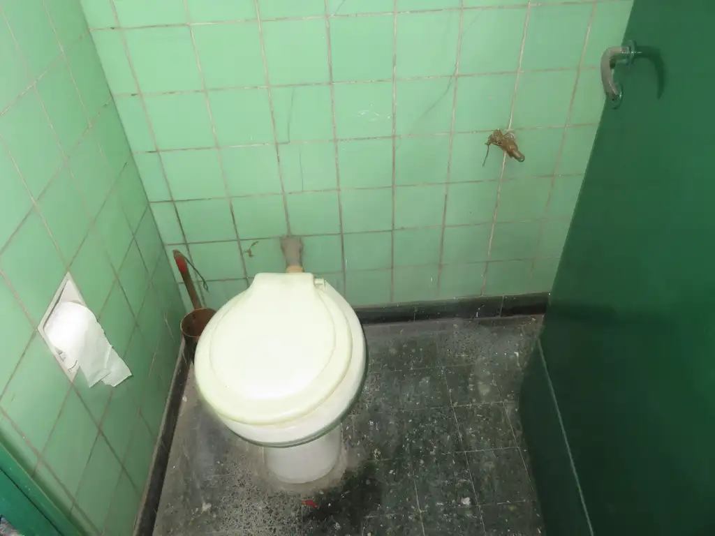 Foto de LOCAL C/ SÓTANO, SIN EXPENSAS, imagen 4