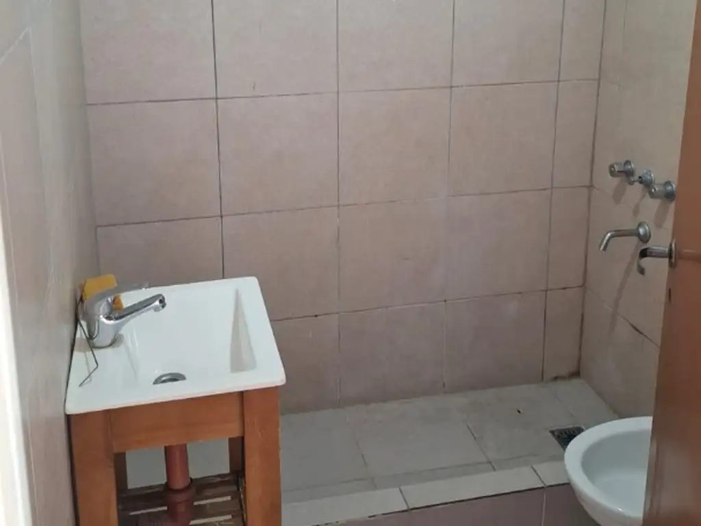Foto de DEPARTAMENTO 2 AMBIENTES SAN JUSTO, imagen 4
