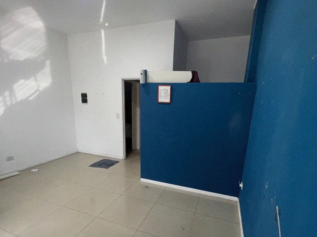 Foto de Venta Local Comercial 30m2 zona Chilavert con renta - Villa Lugano, imagen 2