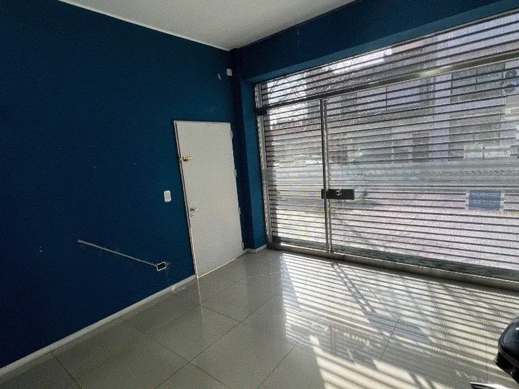Foto de Venta Local Comercial 30m2 zona Chilavert con renta - Villa Lugano, imagen 5