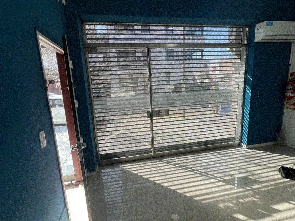 Foto de Venta Local Comercial 30m2 zona Chilavert con renta - Villa Lugano, imagen 4