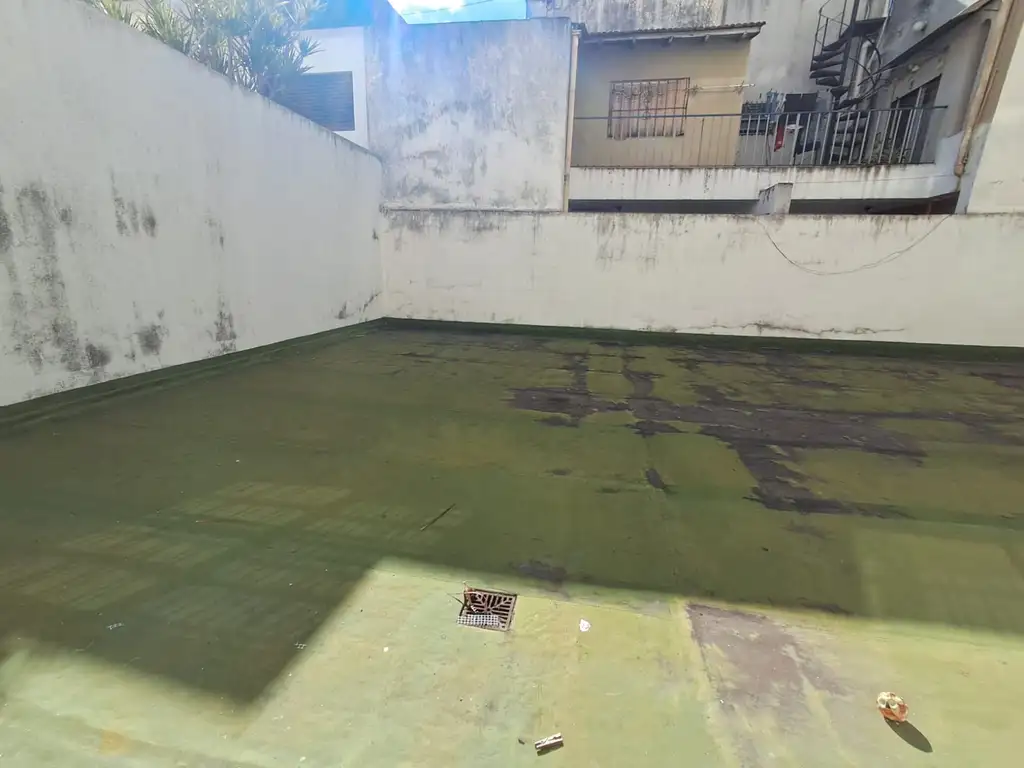 Foto de ALQUILER IMPORTANTE ESQUINA Gran local Zona Ramos Norte, imagen 3