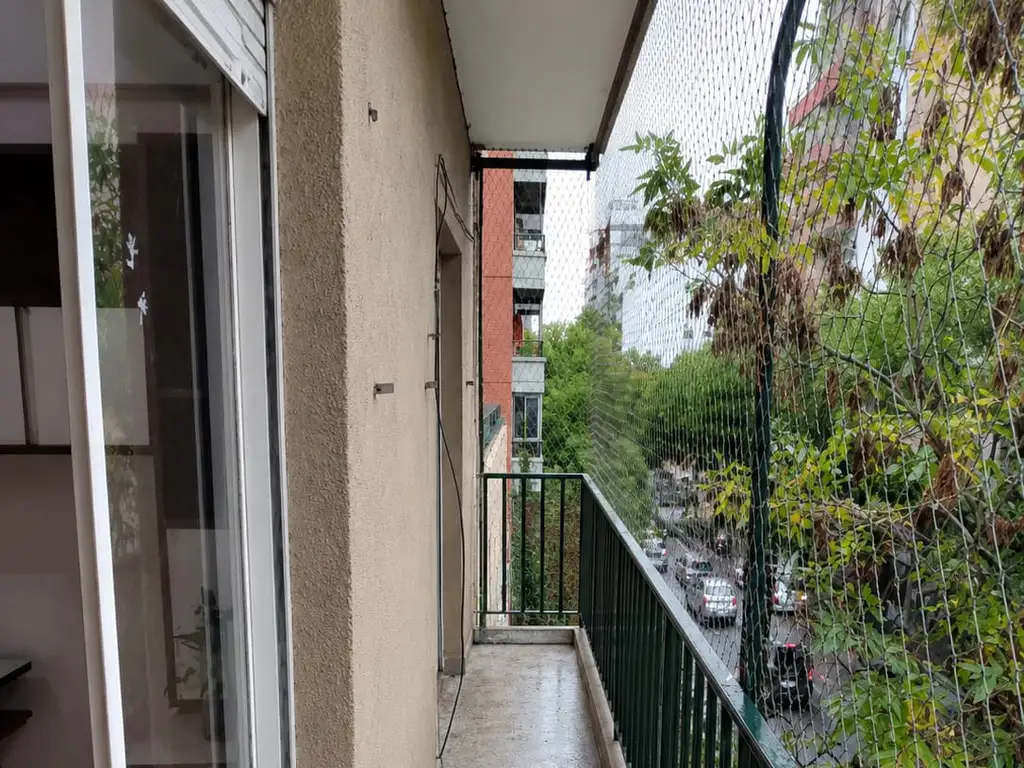 Foto de belgrano 2 1/2 ambientes frente balcon corrido, cocina y baño completos, imagen 3