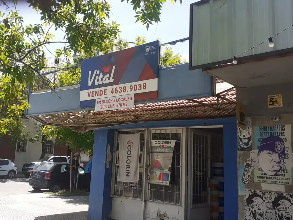 Foto de Venta en block: Esquina compuesta por 3 locales, totalizando 278 m2, imagen 3
