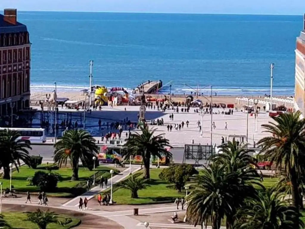 Foto de A metros del mar: 2 dormitorios IMPECABLE, imagen 1