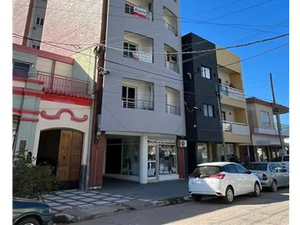 Foto de DEPARTAMENTO 3 AMBIENTES - ZONA CENTRO, PRESIDENTE ROQUE SÁENZ PEÑA, imagen 1