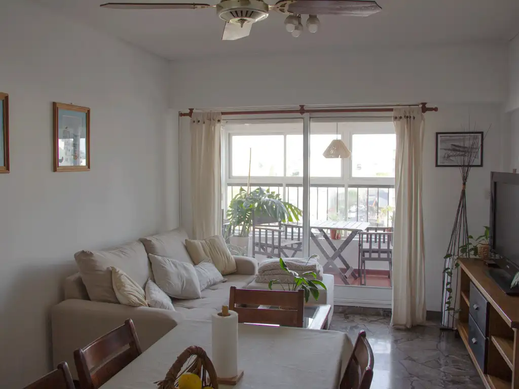 Foto de Venta 3 ambientes en Villa del Parque aterrazado, muy buen estado., imagen 1